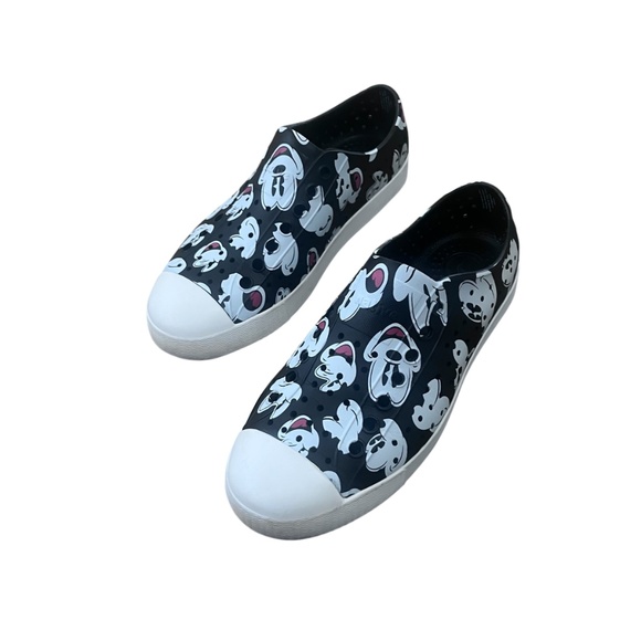 NWOT Natives Black Disney Mickey Mouse Slip Ons Size M5/W7 - Picture 2 of 6